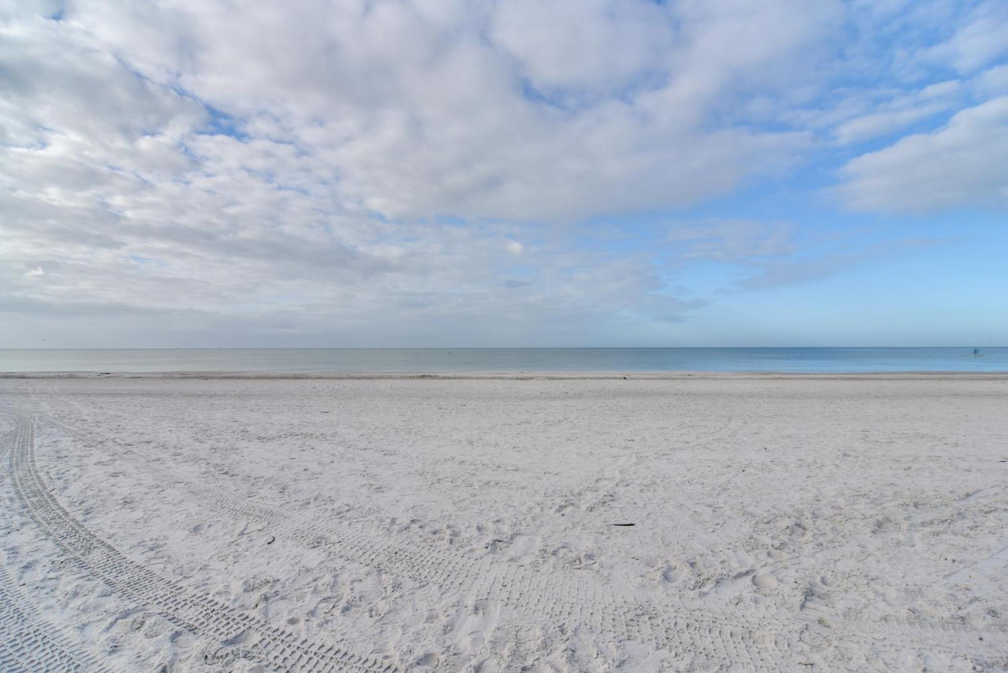 Condo With Community Pool - Walk To Madeira Beach! St. Pete Beach Exterior photo